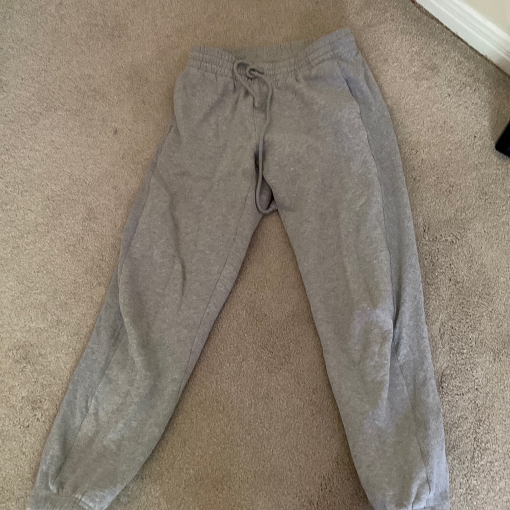 TNA cozy grey sweatpants